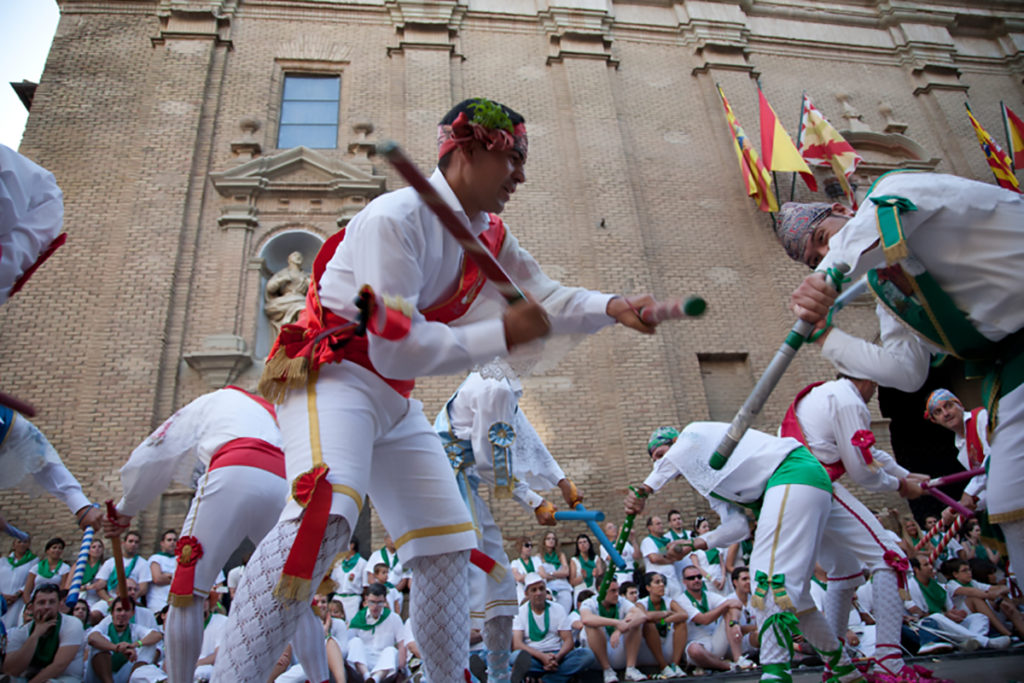 Los danzantes de Huesca